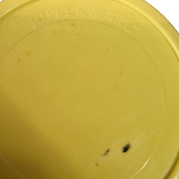 Vintage Tupperware Ketchup & Mustard Condiment Dispensers Set of 2‎ - Picture 7 of 11